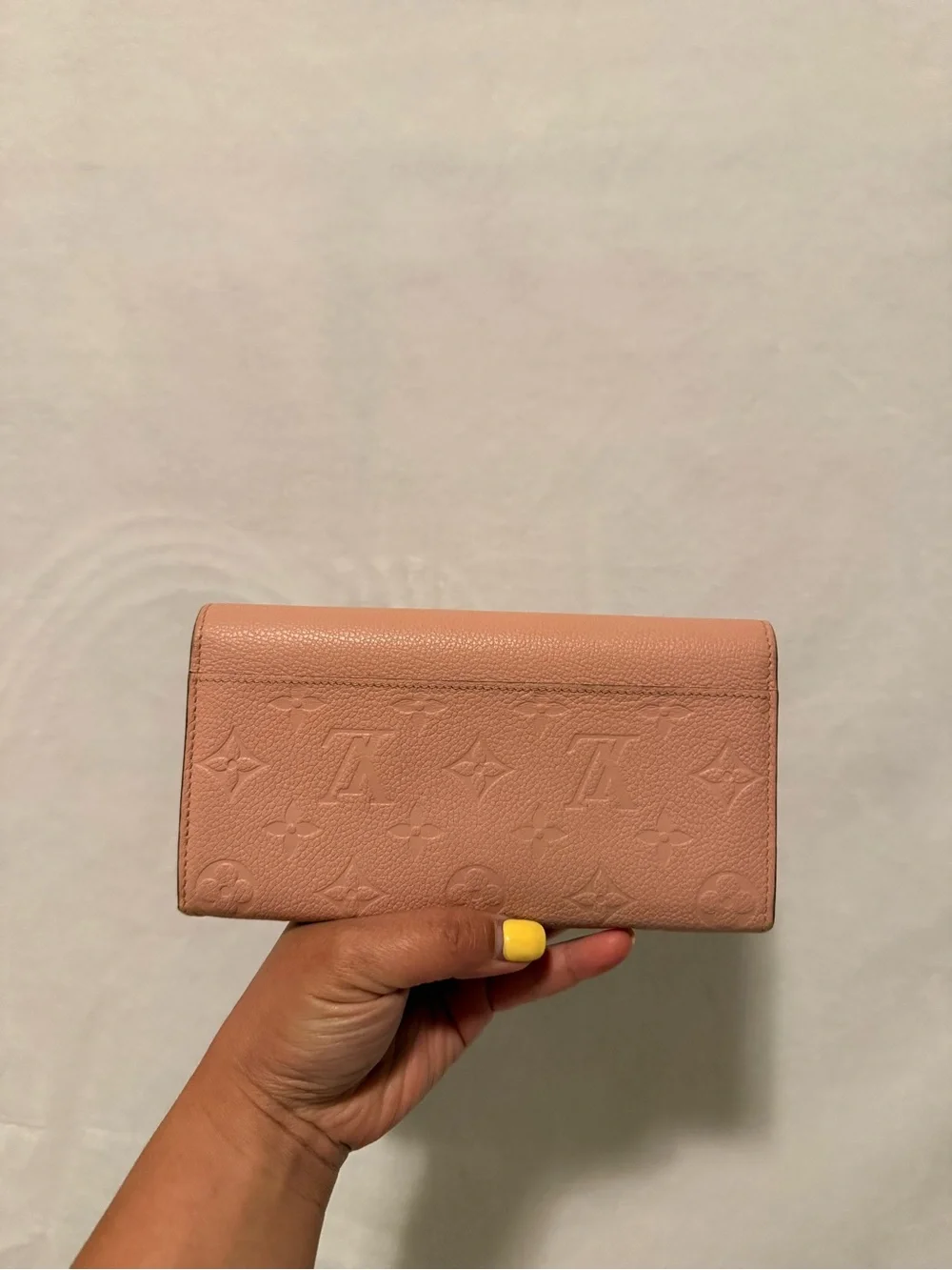 Louis Vuitton Monogram Empreinte Sarah Wallet NM Rose Ballerine/ Poudre CA0147